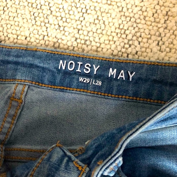 NOISY MAY - HIGH-WAISTED SKINNY JEANS - Picture 4 of 5